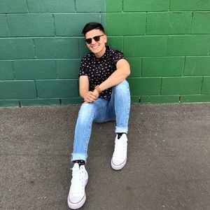 Meet your Posher, Jose